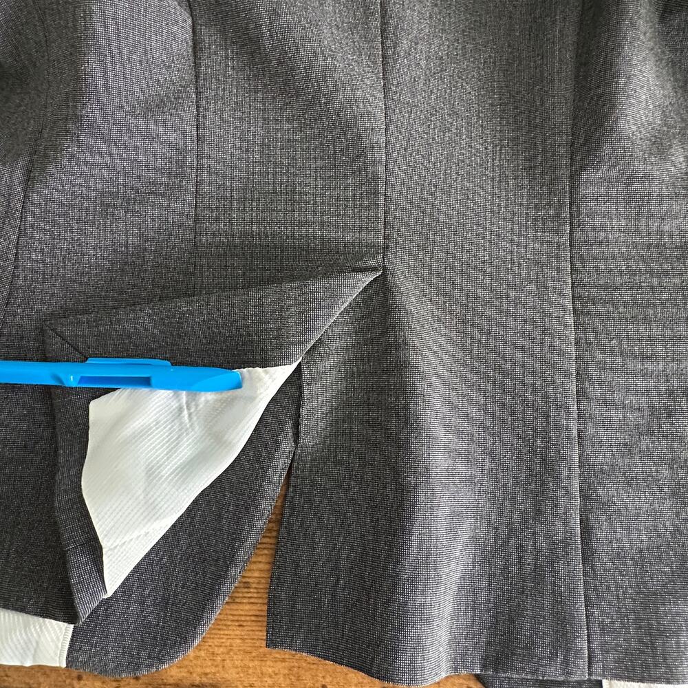 Womens Blazer Sz 14 Dark Gray Cropped Modern Single Breasted Academia Preppy EUC - Picture 9 of 9